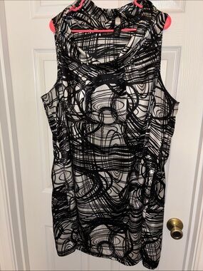 Lane Bryant Black & White Abstract Cowl-Neck Mini Dress